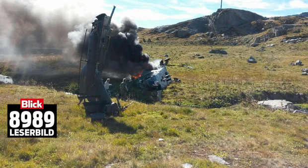 Elicottero militare precipita in cima al passo del Gottardo: 2 morti