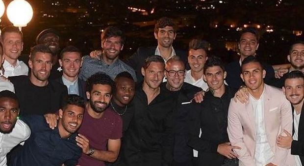 Roma, Totti porta a cena la squadra: «Il bello deve ancora arrivare»