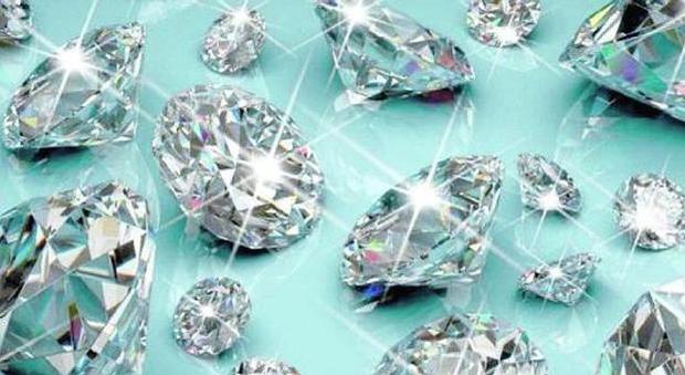 Investono in diamanti e si trovano con il patrimonio quasi dilapidato
