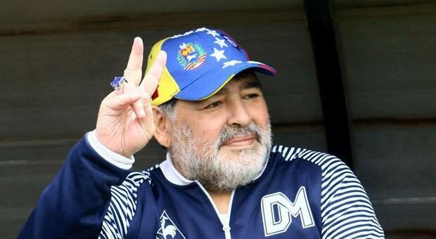 Maradona, lutto per l’ex Pibe: muore il cognato di coronavirus