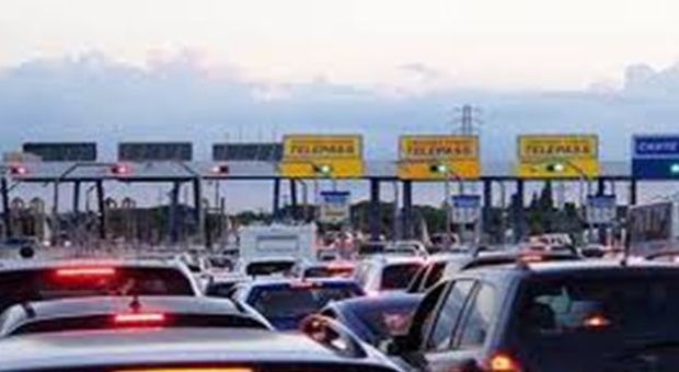 Autostrade, "caselli chiusi" per sciopero il 16 e 17 dicembre. Ma "Società" annuncia accordi per 5 "tronchi" su 9