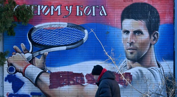 Djokovic, la "guerra" politica tra Serbia e Australia: «Vergogna», «Proteggiamo i confini»