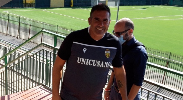 Il tecnico della Ternana, Lucarelli: "In tempo di covid, la regola dei 22 in rosa in Lega Pro non è proprio da Nobel"