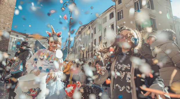 Carnevale a Treviso, tre giorni di festa in città. Cambia la viabilità