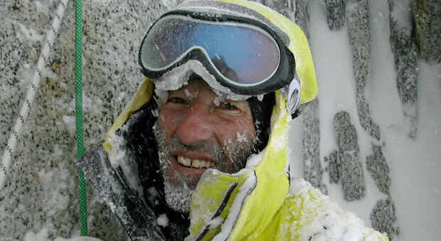Ermanno Salvaterra muore durante una scalata: aveva 68 anni. Conquistò per primo il Cerro Torre in inverno. Il cordoglio di Messner