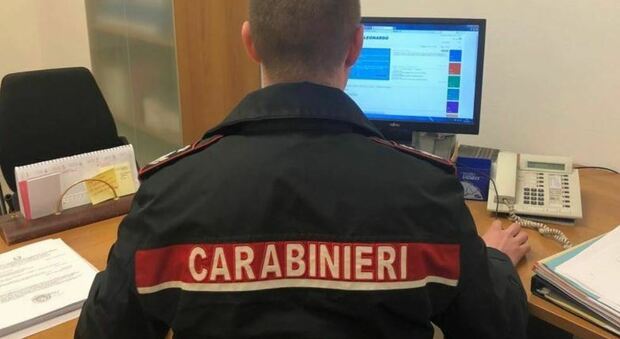 Positivo al Covid esce per andare al bar: denunciato dai carabinieri