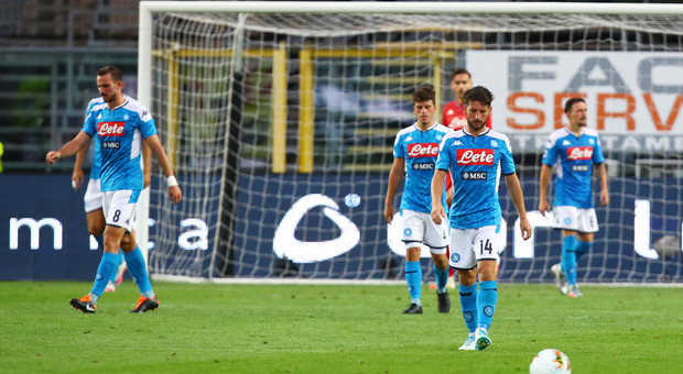 Il Napoli dice addio alla Champions, l'inarrestabile Atalanta s'impone 2-0