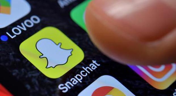 Scandalo Snapchat: alcuni dipendenti hanno spiato i dati degli utenti