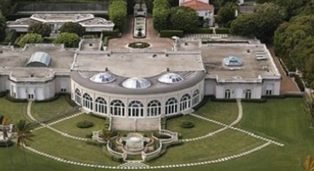 immagine «L'ex villa di Donald Trump a Palm Beach sarà rasa al suolo»