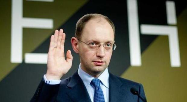Ucraina, crisi di governo: si dimette il premier Iatseniuk