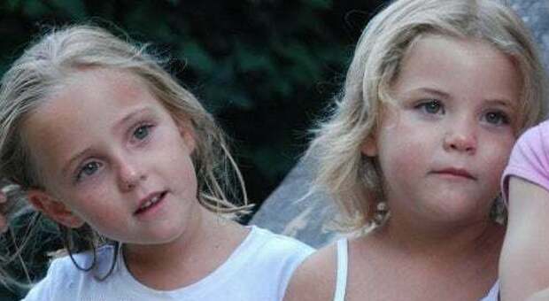 Alessia e Livia Schepp, la foto di due ragazze riaccende le speranze: «Sembrano le gemelline»
