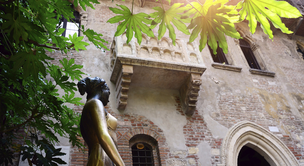 Nella Verona di Romeo e Giulietta il Tar blocca il progetto del Comune sul famoso balcone