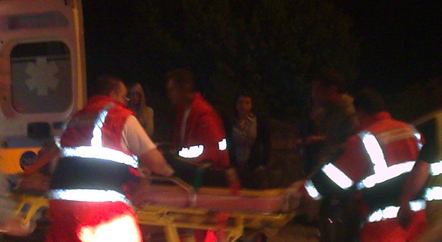 Udine, auto con cinque ragazzi a bordo si schianta contro un albero: due morti e tre feriti
