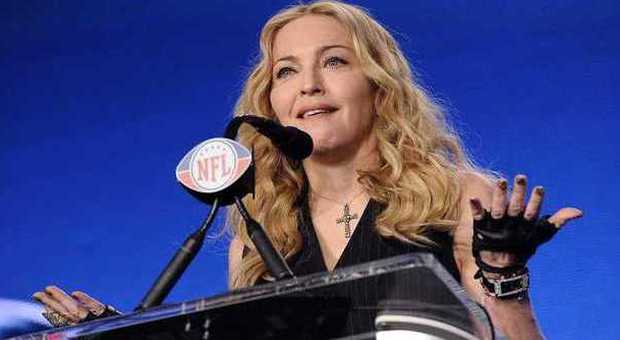 Madonna choc: la Francia mi fa pensare alla Germania nazista