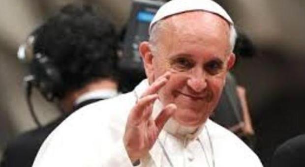 Il Papa: «Il vangelo si annuncia con dolcezza, non con bastonate»