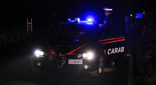 Furti nelle auto a Battipaglia: arrestati due ladri col passeggino