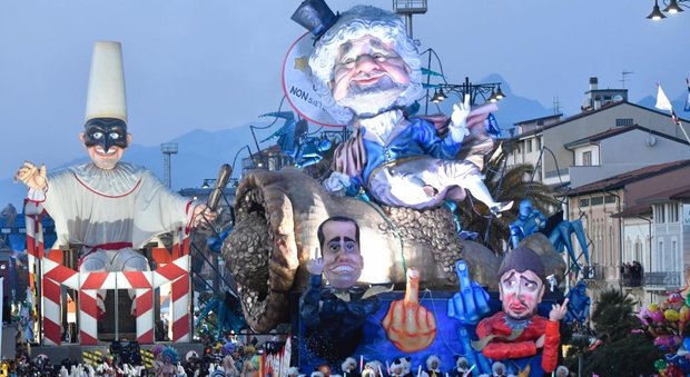 Carnevale di Viareggio, la sfilata d'apertura