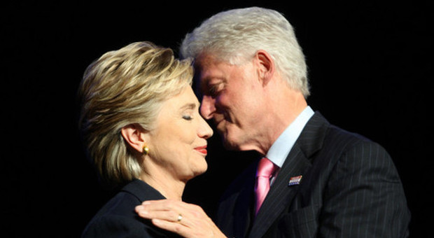 Hillary Clinton choc: "La madre di Bill ​abusò di lui quando era un bimbo"