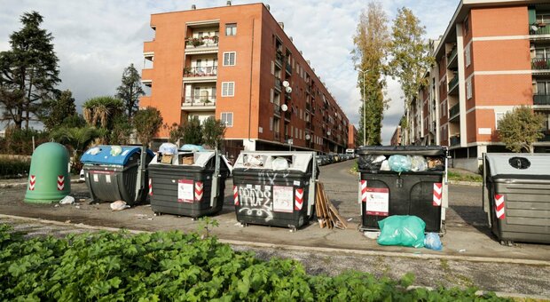 Roma, emergenza rifiuti: inviateci le foto del vostro quartiere