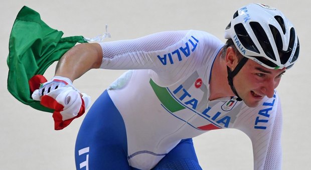 Ciclismo su pista, Elia Viviani conquista la medaglia d’oro