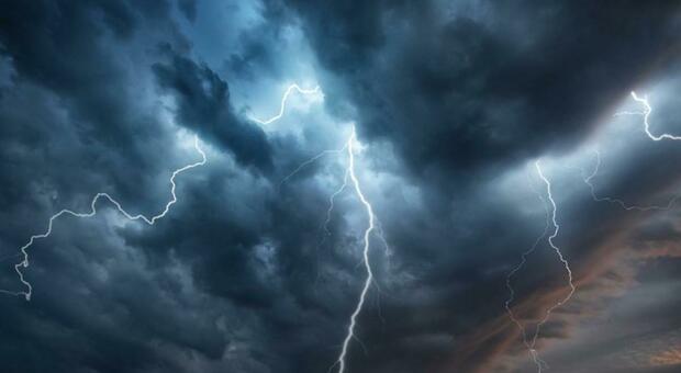 Rieti, previsti forti temporali e vento, scatta l'allerta meteo nel Reatino