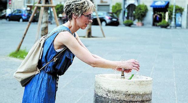 Napoli, la scure dell'Authority sull'Abc: «Restituire i soldi delle fontane»