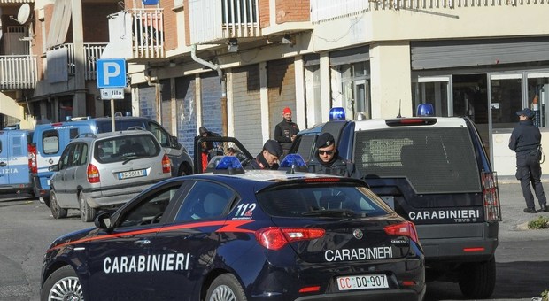 «Se non paghi chiamo i Casamonica»: arrestata famiglia di usurai a Roma