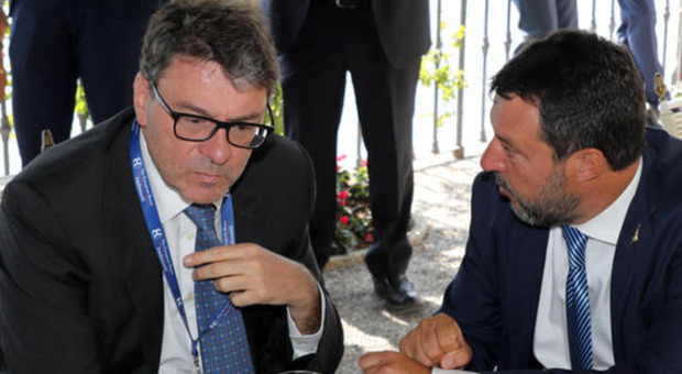 Salvini, lo scontro con Giorgetti lo indebolisce e complica la partita del Quirinale