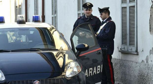 Minaccia di morte la figlia minorenne: denunciato dai carabinieri