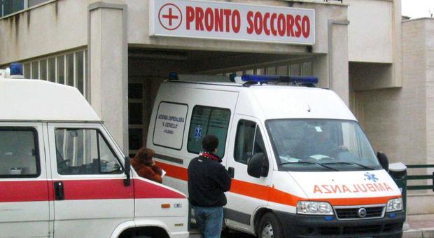 Palermo, paziente aggredisce il medico e gli rompe il timpano