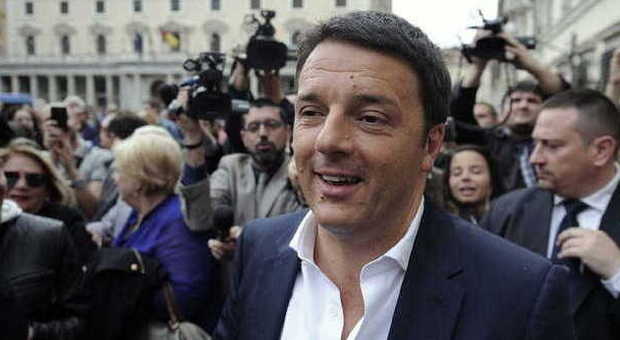 Renzi: «Nessuna manovra correttiva, l'Italia locomotiva in Europa»