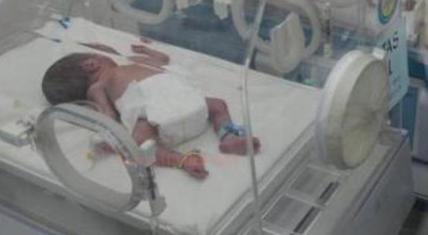 Donna incinta uccide neonato per incassare l'assicurazione