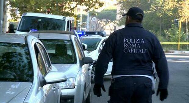 Ancora incidenti e morti tragiche a Roma: questa mattina lo scontro fra un'auto e una moto