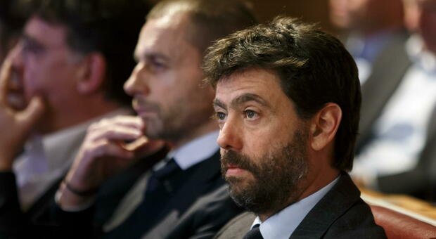 Addio SuperLega, la Juve si arrende: «Progetto fondato, ma no possibilità». Dopo l'Inter si sfila anche il Milan