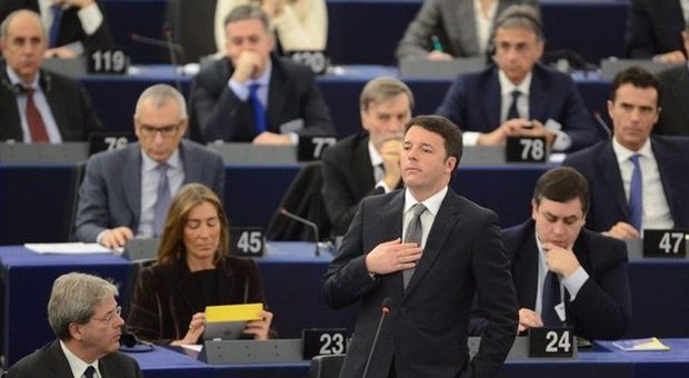 Semestre Ue, Renzi tiene il suo discorso di chiusura. Ma i banchi sono deserti