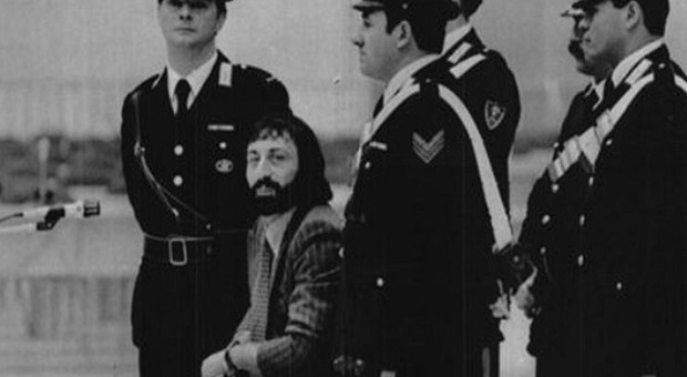 Morto in carcere Pasquale Barra, luogotenente di Raffaele Cutolo: nell'83 accusò ingiustamente Tortora