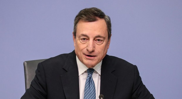 Draghi, economia più debole del previsto, stimolo serve
