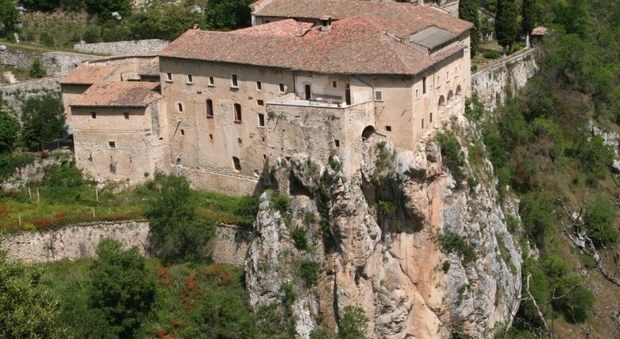 L’Aquila, il Convento di S.Angelo di Ocre a rischio. Lavori solo nel 2020