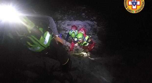 Tratti in salvo nella notte tre alpinisti rimasti bloccati sul Gran Sasso
