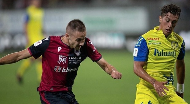L'ex Rog parte forte a Cagliari: il suo gran gol stende il Chievo