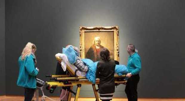 La malata terminale davanti a Rembrandt (SAW)
