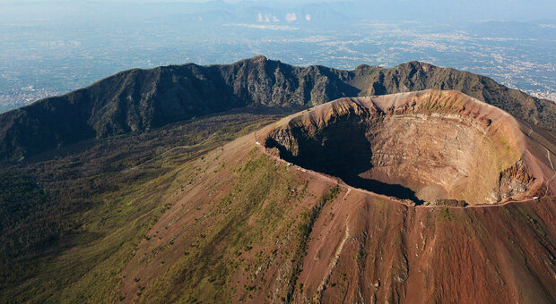 Il cratere del Vesuvio