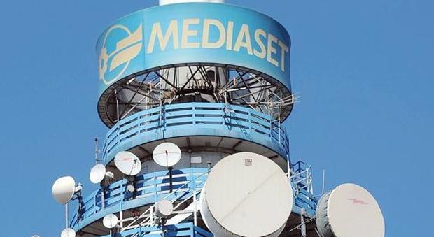 Tra Mediaset e Vivendi esplode la battaglia legale