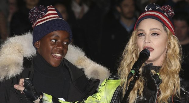 Madonna diventa “soccer mom”: il figlio di 11 anni ingaggiato dal Benfica