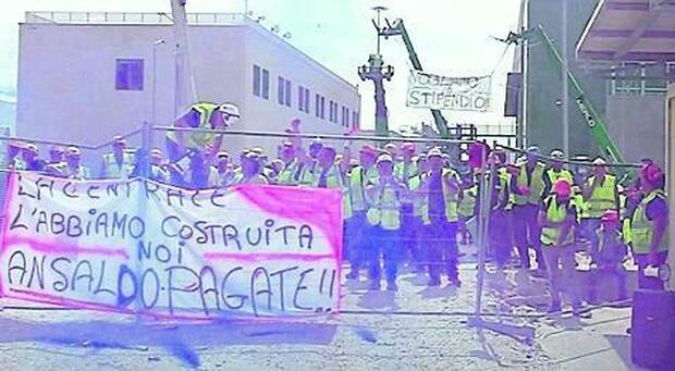 La protesta dei lavoratori della Geko