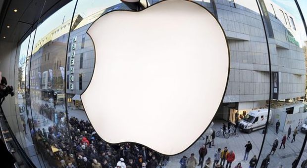 Apple, in Cina iPhone perde il 19,9% delle vendite