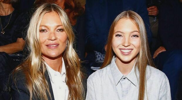 Kate Moss e la figlia Lila insieme nella nuova campagna della borsa Peekaboo di Fendi - Instagram