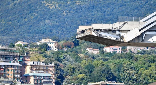 Ponte Morandi, 1' di silenzio in allenamento per Genoa e Samp