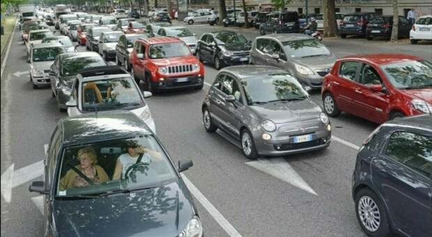 Traffico in una città italiana