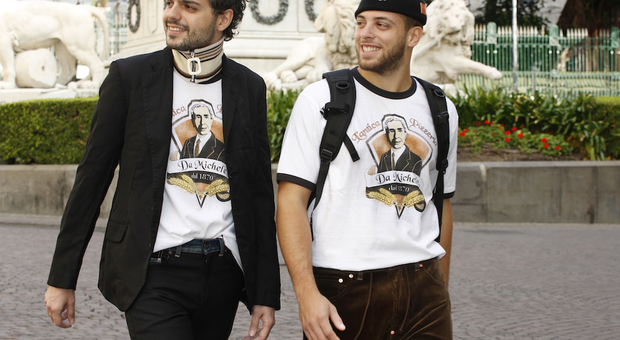 «Commes des Garçons» dedica una t-shirt alla Pizzeria da Michele